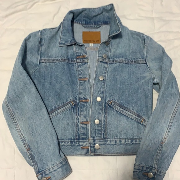 Aritzia Denim Forum jean jacket - Picture 1 of 6